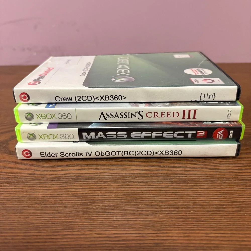 Xbox 360 Game Lot Assassins Creed III Mass Effect 3 The Crew Oblivion 4 Games‎